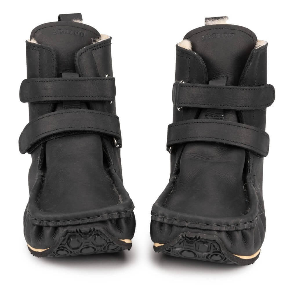 Zeazoo Yeti Max – Musta (Extra wide 9mm, lampaankarvavuori) Zeazoo Yeti Max - Musta (Extra wide 9mm, lampaankarvavuori)